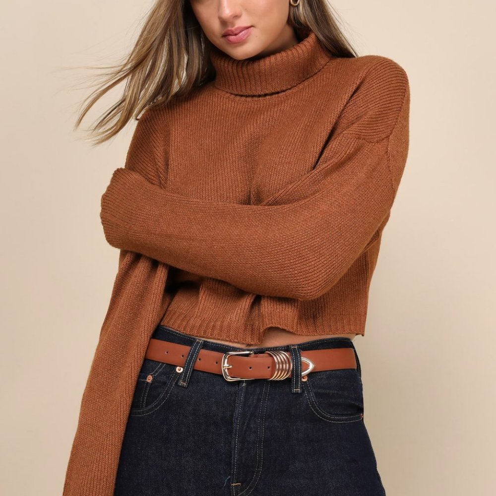 Comfy Intentions Rust Brown Turtleneck Cropped Pullover Sweater | NWT | M